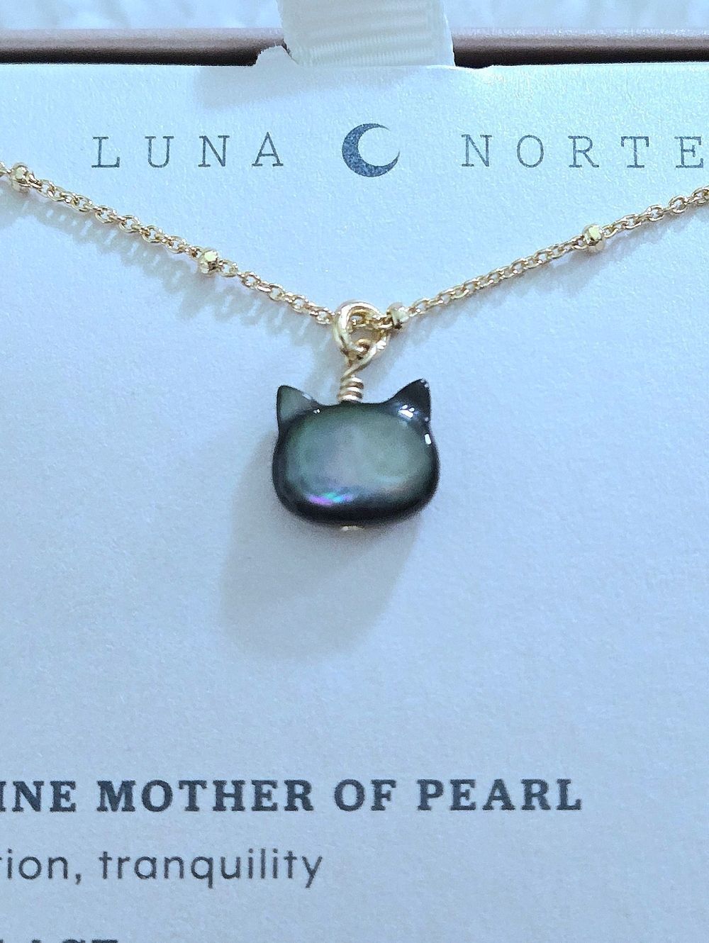 Luna🌙 Norte Grey🩶 Mother of Pearl Cat Head🐱 Pendant Necklace - NIB